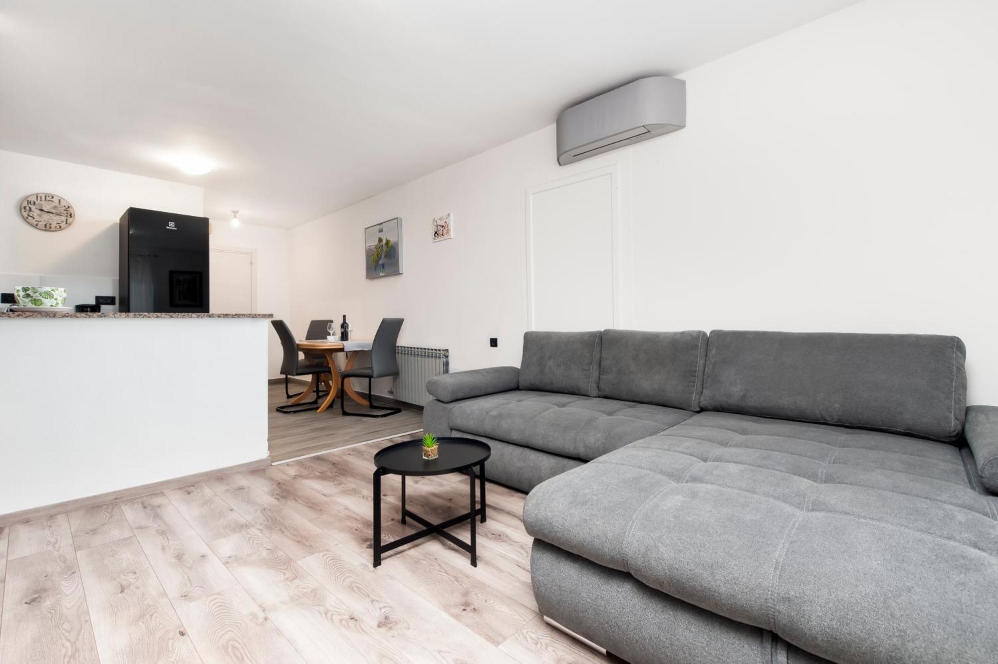 Apartmani Sara-Andrea Rovinj Exterior foto